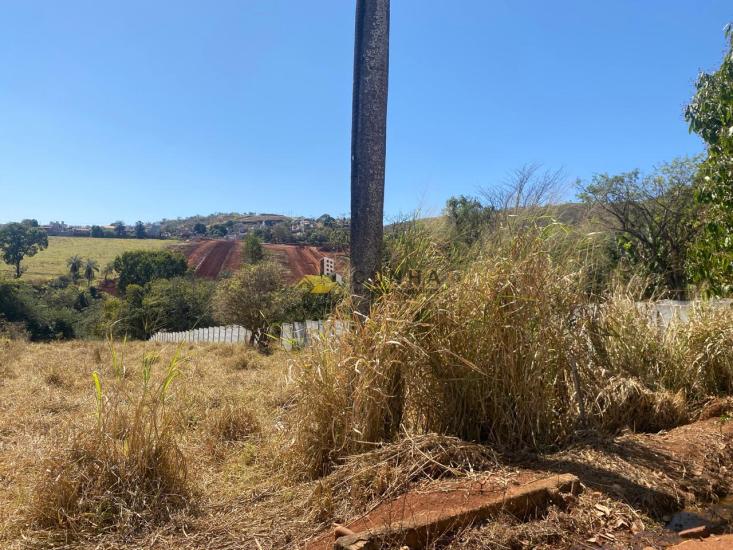 lote-venda-capoeiras-piumhi-mg-1039978