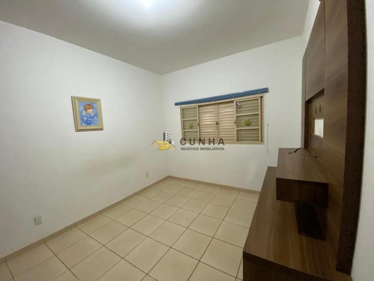 casa-venda-centro-piumhi-1020518