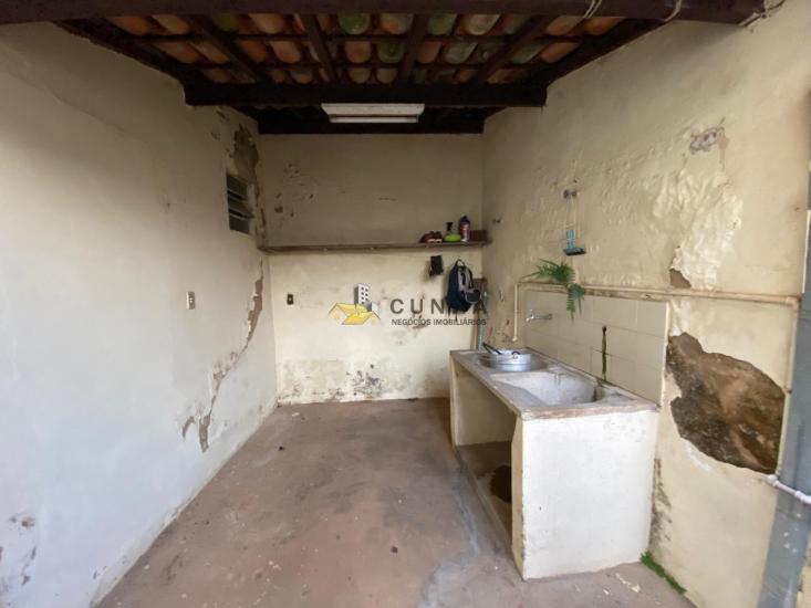 casa-venda-centro-piumhi-1020529