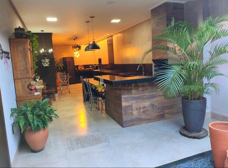 casa-venda-perola-negra-piumhi-mg-1020774